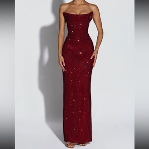 Glamorous Strapless Burgundy Gown